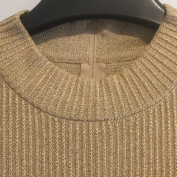 St John Gold Metallic Lurex Shimmer Short Sleeve Sweater Top Large - Picture 2 of 13
